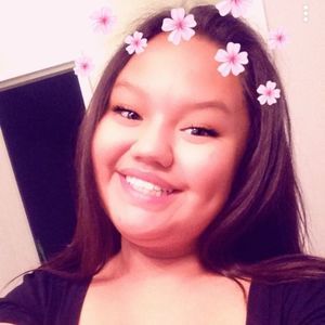 Meet your Posher, Raquel